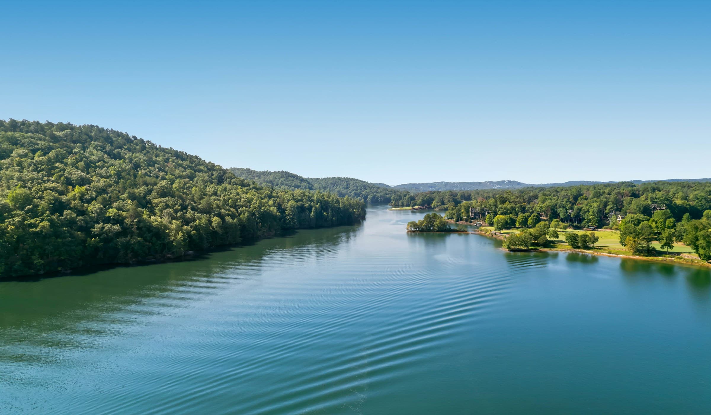 Aerial view of the Hillside Resort property on Lake Madison